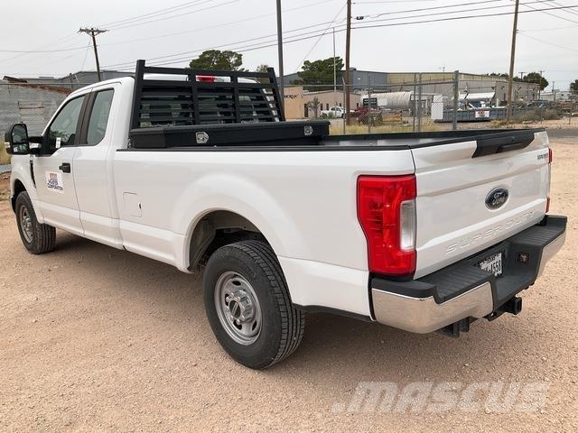 Ford F-250 Pick up de caixa aberta