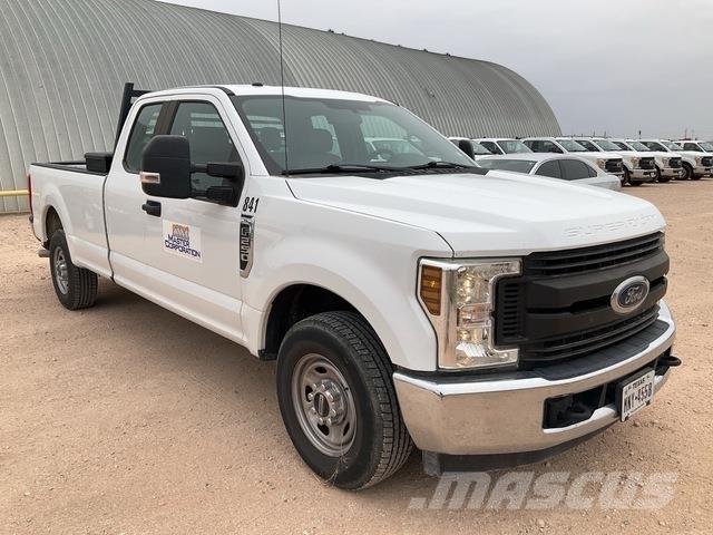 Ford F-250 Pick up de caixa aberta