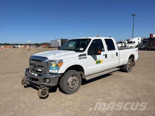 Ford F-350 Outros