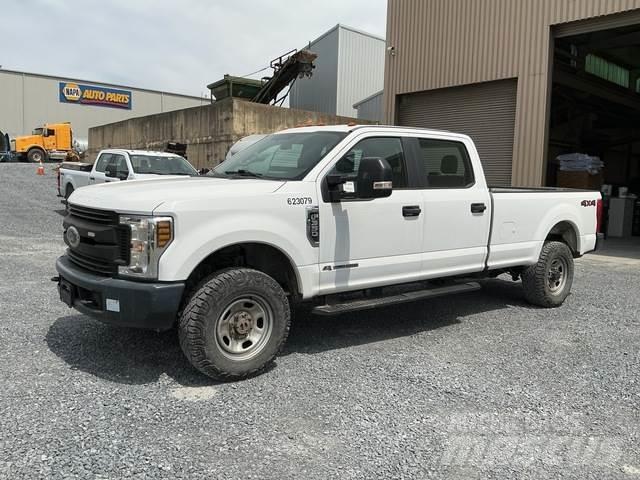 Ford F-350 Outros