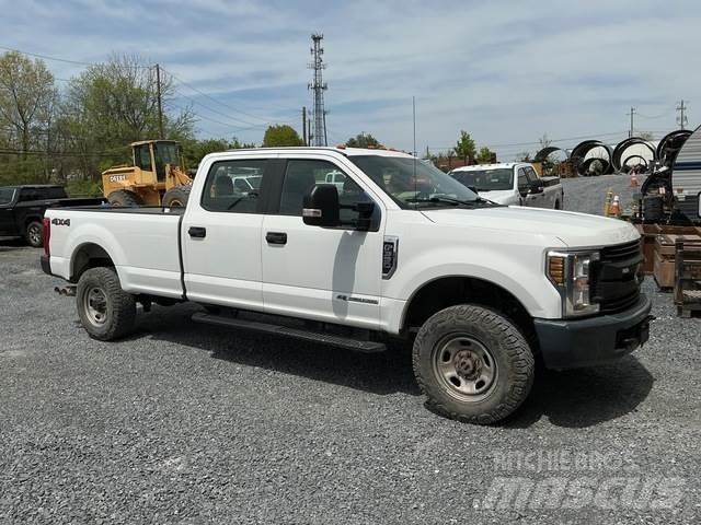 Ford F-350 Outros