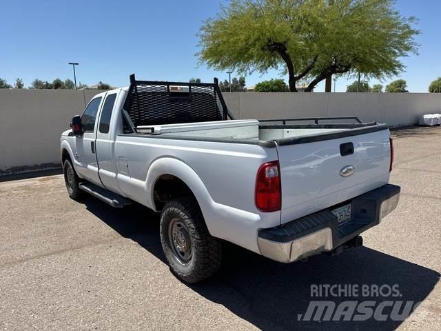 Ford F-350 Outros