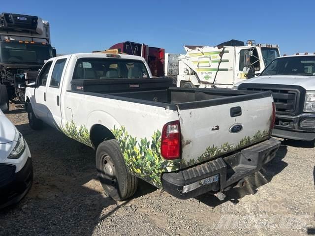 Ford F-350 Outros