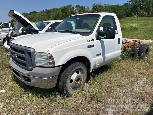Ford F-350 Cabines e interior