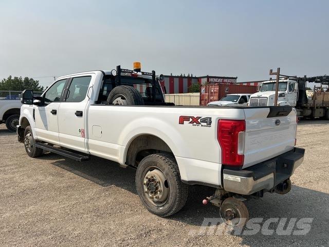 Ford F-350 Pick up de caixa aberta