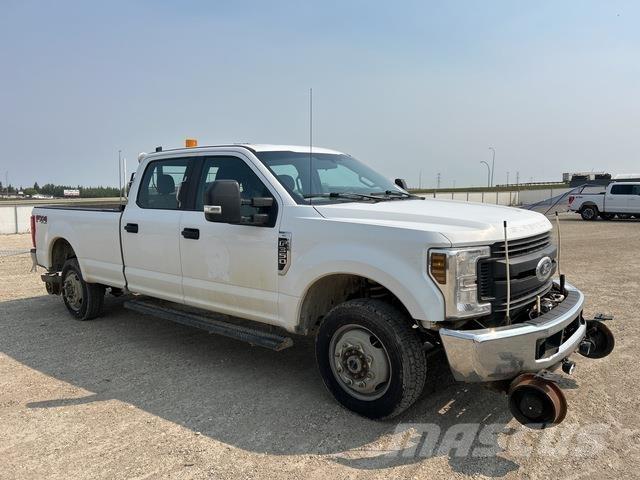 Ford F-350 Pick up de caixa aberta
