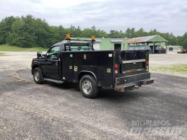 Ford F-350 Pick up de caixa aberta