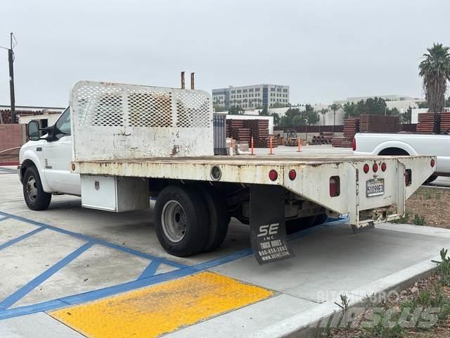 Ford F-350 Camiões estrado/caixa aberta