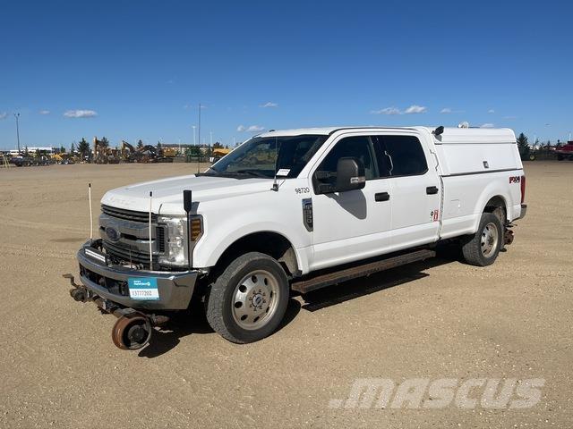 Ford F-350 Pick up de caixa aberta