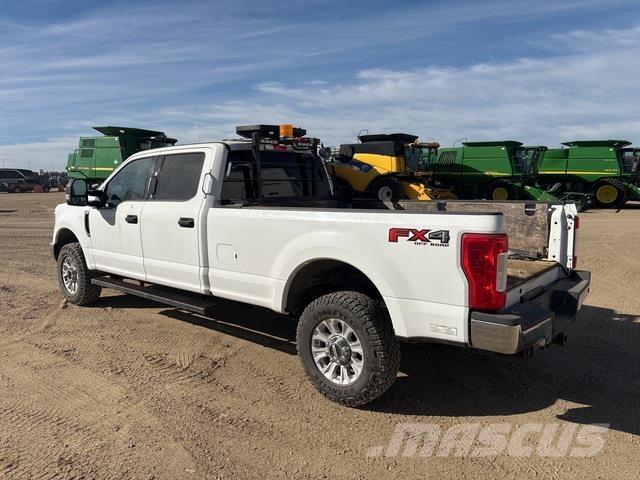 Ford F-350 Pick up de caixa aberta
