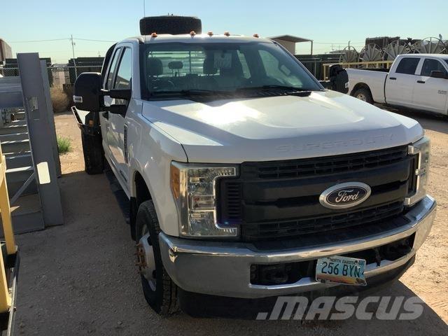 Ford F-350 Camiões estrado/caixa aberta