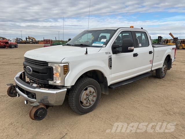 Ford F-350 Pick up de caixa aberta