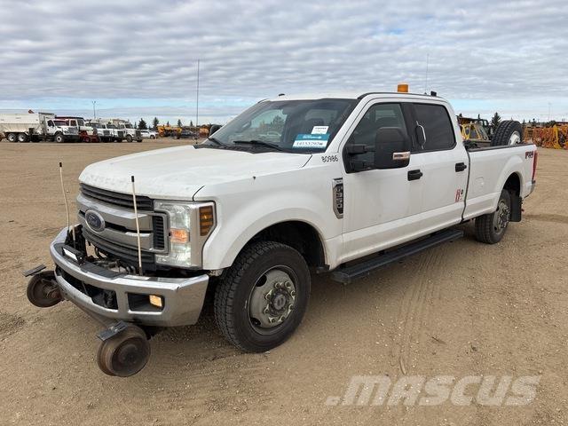 Ford F-350 Pick up de caixa aberta