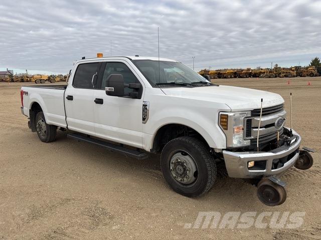 Ford F-350 Pick up de caixa aberta