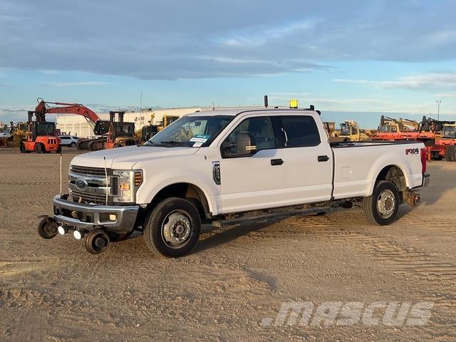 Ford F-350 Pick up de caixa aberta