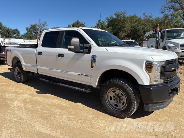 Ford F-350 Pick up de caixa aberta