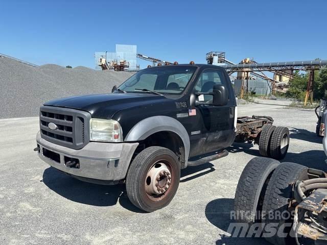 Ford F-450 Cabines e interior
