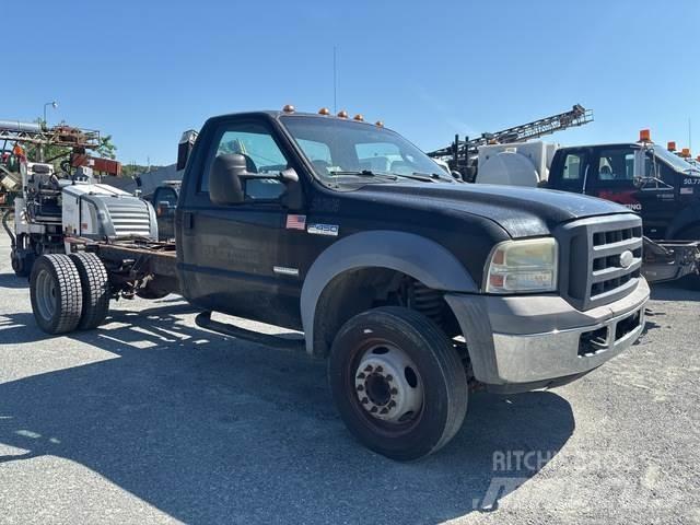 Ford F-450 Cabines e interior