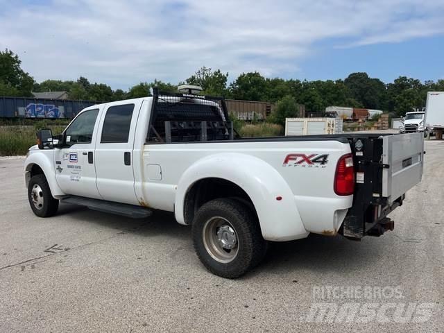 Ford F-450 Outros