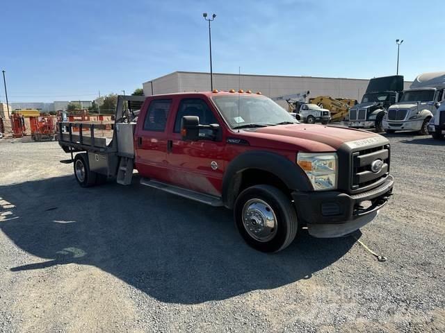 Ford F-550 Camiões estrado/caixa aberta
