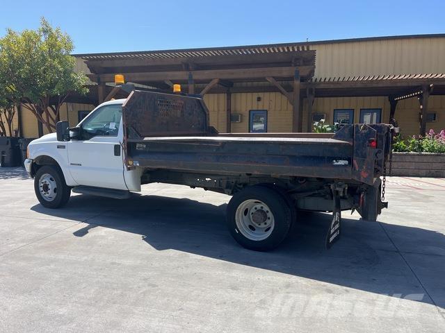 Ford F-550 Camiões basculantes