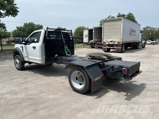 Ford F-550 Camiões articulados