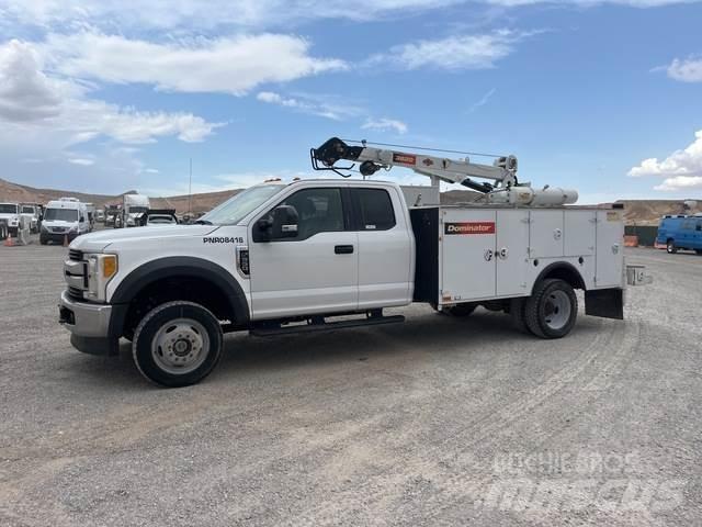 Ford F-550 Camiões Municipais / Uso Geral
