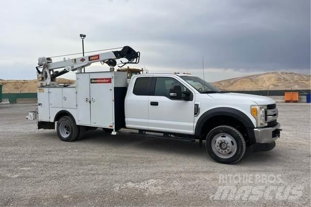 Ford F-550 Camiões Municipais / Uso Geral