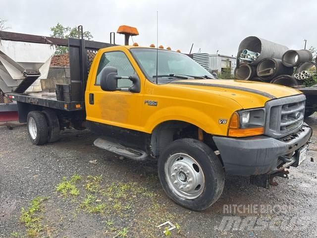 Ford F-550 Camiões estrado/caixa aberta