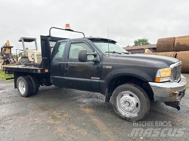 Ford F-550 Camiões estrado/caixa aberta