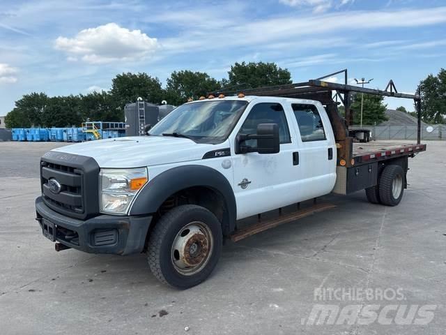 Ford F-550 Camiões estrado/caixa aberta