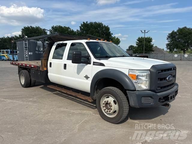 Ford F-550 Camiões estrado/caixa aberta