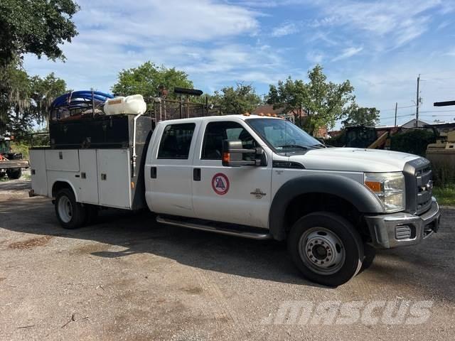 Ford F-550 Pick up de caixa aberta