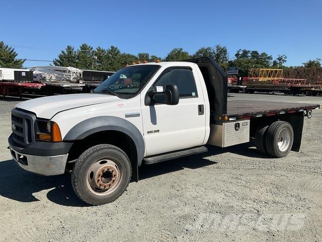 Ford F-550 Camiões estrado/caixa aberta
