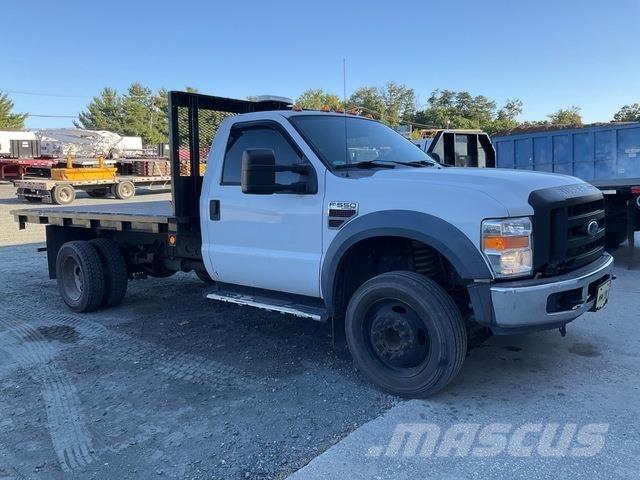 Ford F-550 Camiões estrado/caixa aberta