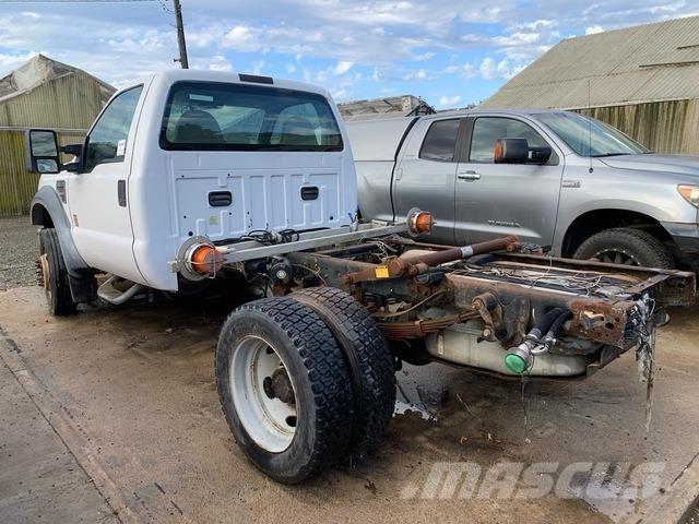 Ford F-550 Cabines e interior