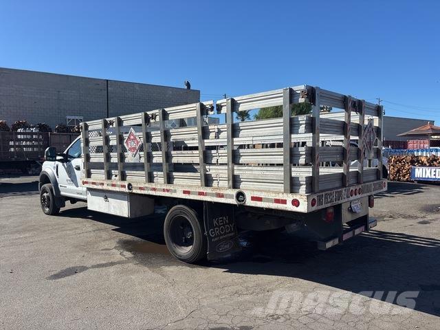 Ford F-550 Camiões estrado/caixa aberta