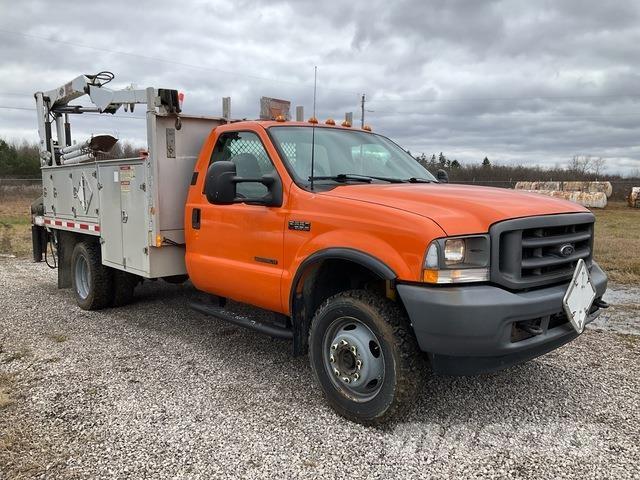 Ford F-550 Camiões grua
