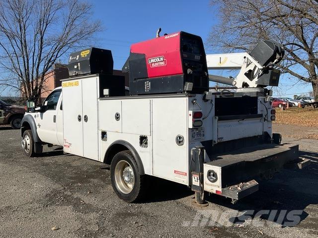 Ford F-550 Camiões Municipais / Uso Geral