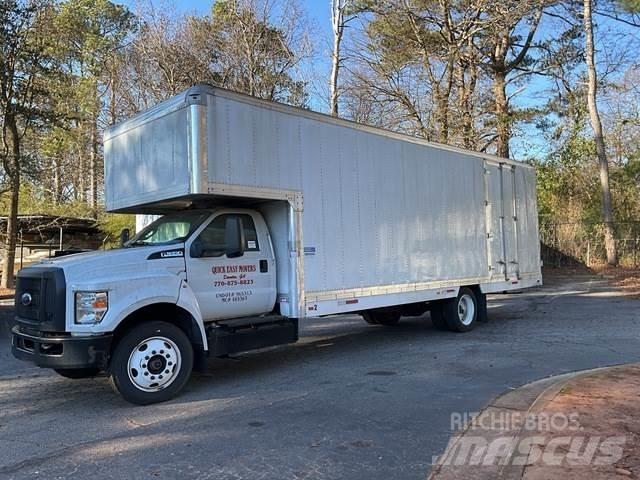 Ford F-650 Camiões de caixa fechada