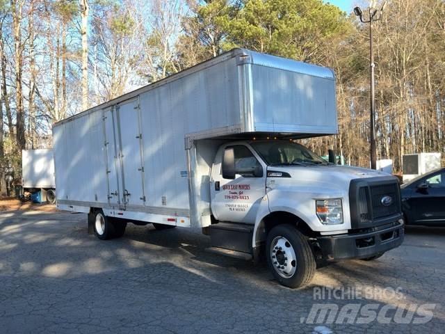 Ford F-650 Camiões de caixa fechada