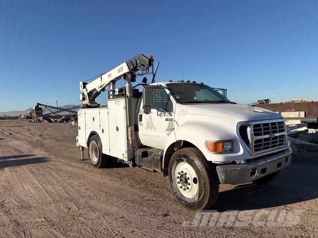 Ford F-650 Camiões Municipais / Uso Geral