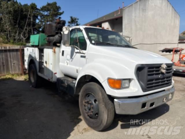 Ford F-650 Camiões Municipais / Uso Geral