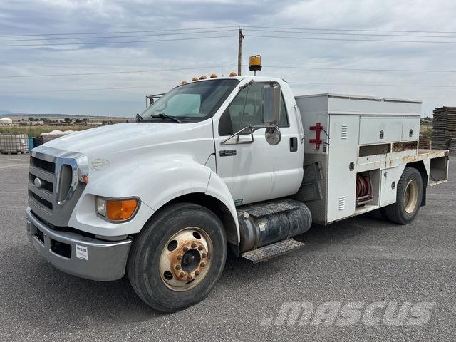 Ford F-650 Pick up de caixa aberta