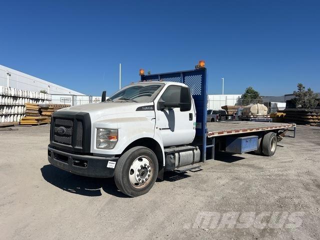 Ford F-650 Camiões estrado/caixa aberta