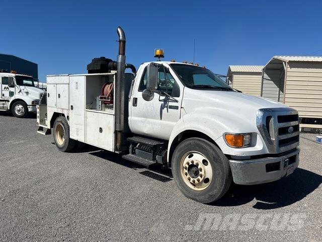 Ford F-650 Pick up de caixa aberta