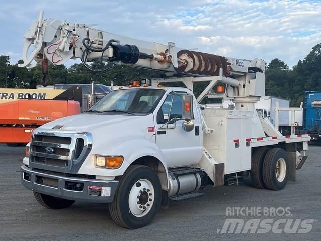 Ford F-750 Camiões de sonda de perfuração móvel