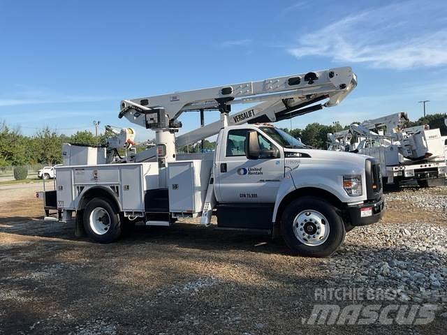 Ford F-750 Plataformas aéreas montadas em camião