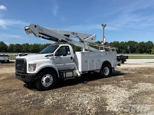 Ford F-750 Plataformas aéreas montadas em camião