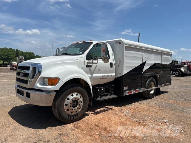 Ford F-750 Camiões-cisterna